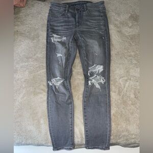 Women’s American Eagle jeans